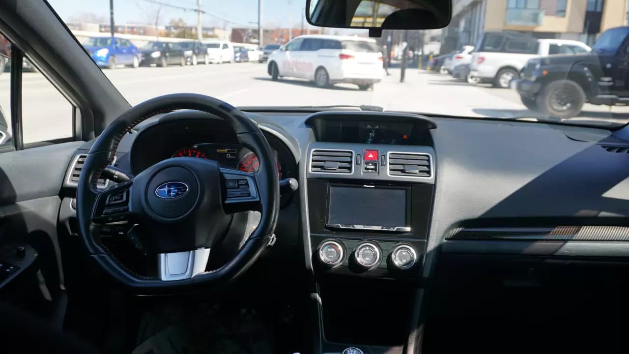 SUBARU WRX  2016https://cdn.drivegood.com/2uY82oGcakM648lS0HX8nQouF8tL817C8JooQ2Jq.webp