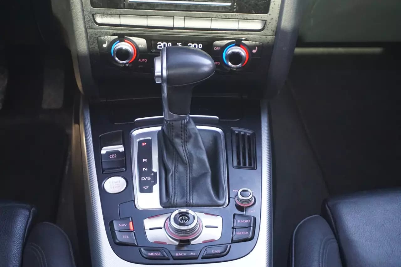 AUDI A4 Allroad Premium Plus 2015https://cdn.drivegood.com/9jZhOG3vI4HQz8zMJSMoDbwOxmHm2zf230TCTemw.webp