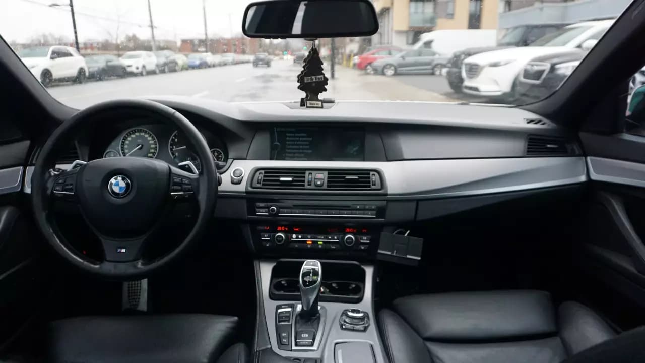 BMW 5-Series 528i xDrive 2012https://cdn.drivegood.com/EVTaPhIl2aAhZWbe5HZxXlwar5SV9mAI43R63KAk.webp