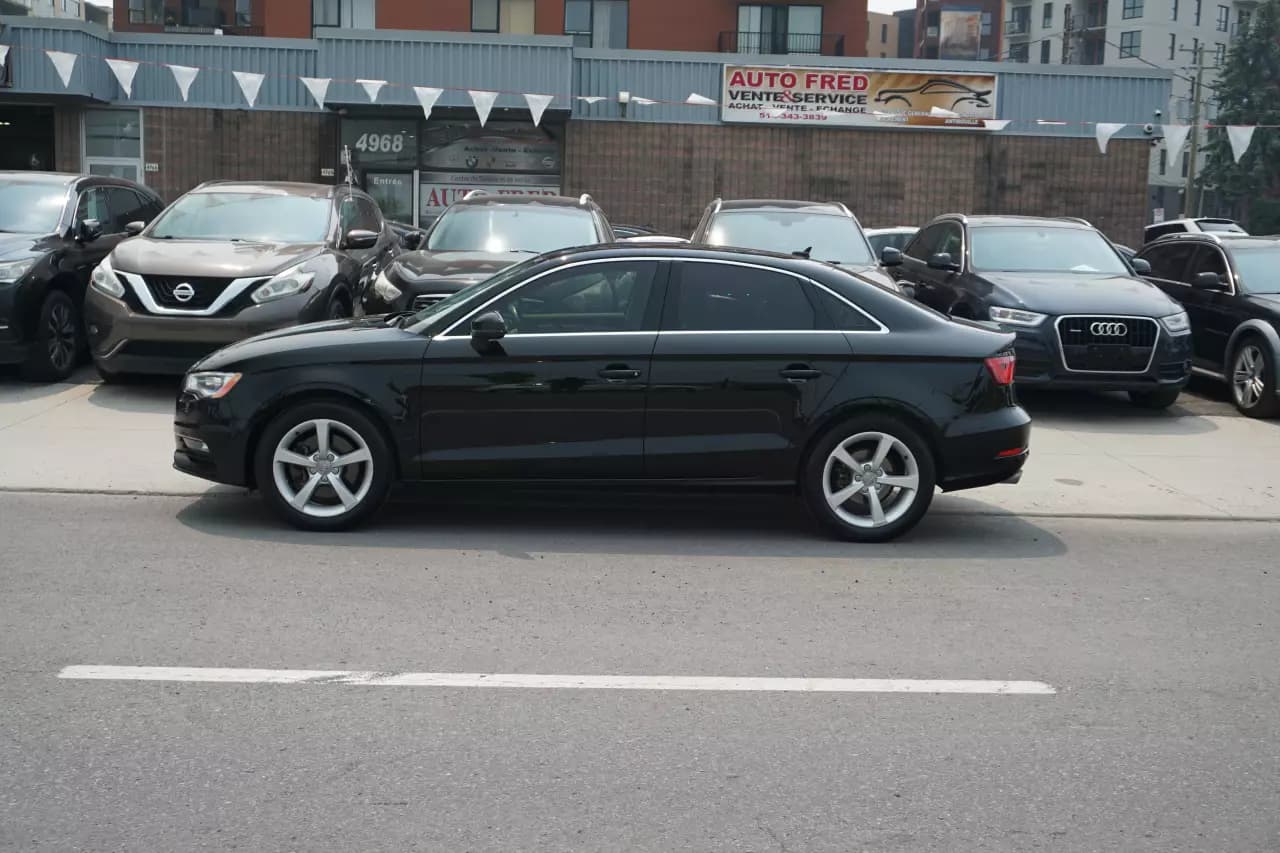 AUDI A3 2.0 Premium 2016https://cdn.drivegood.com/Fi8Yz0SlsfFpyPMNFXYXK77brfoo2ZuAg0mmUlAm.webp