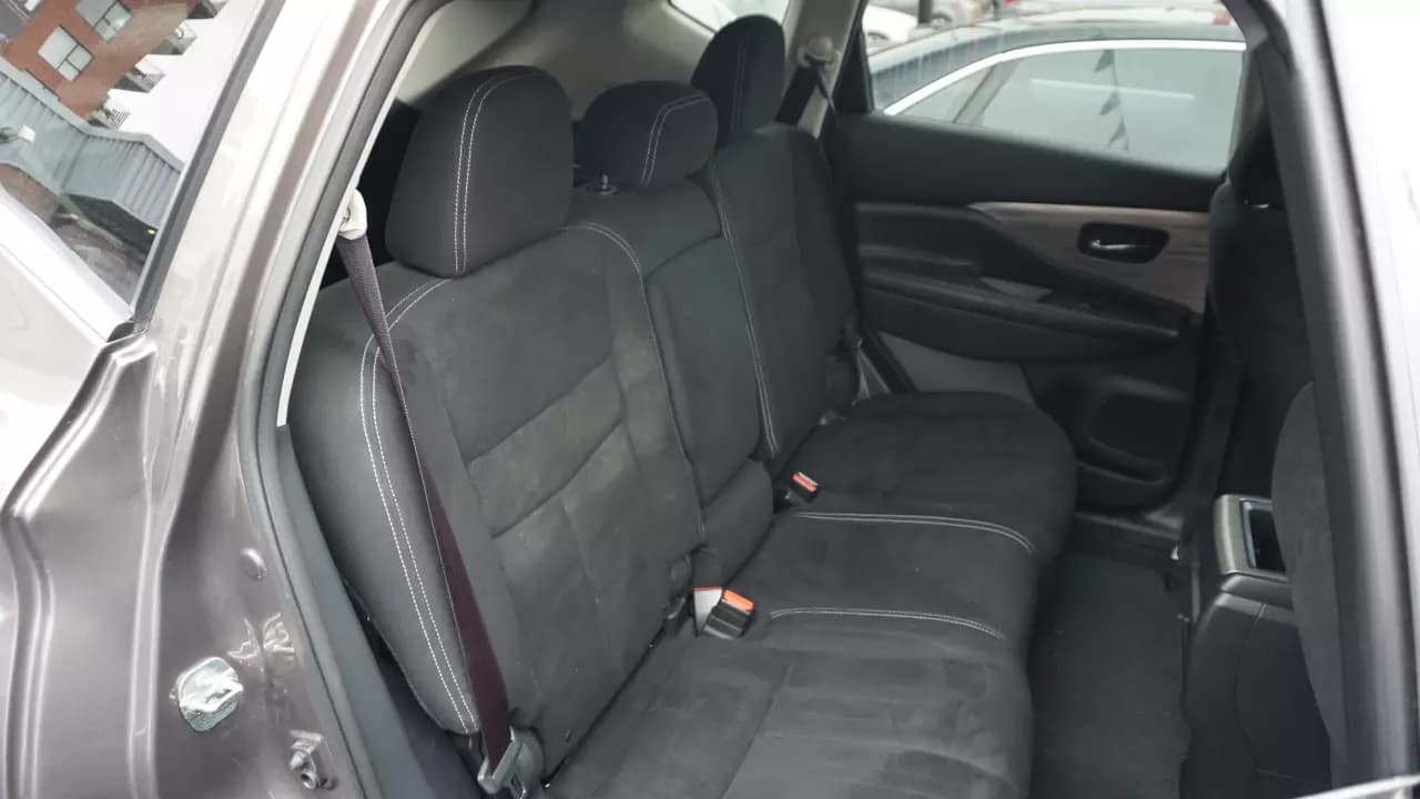 NISSAN Murano S 2015https://cdn.drivegood.com/UdVJrdPnIkkAlwZeJtu9tx6xP0WmfRrFfYeGdBp6.webp