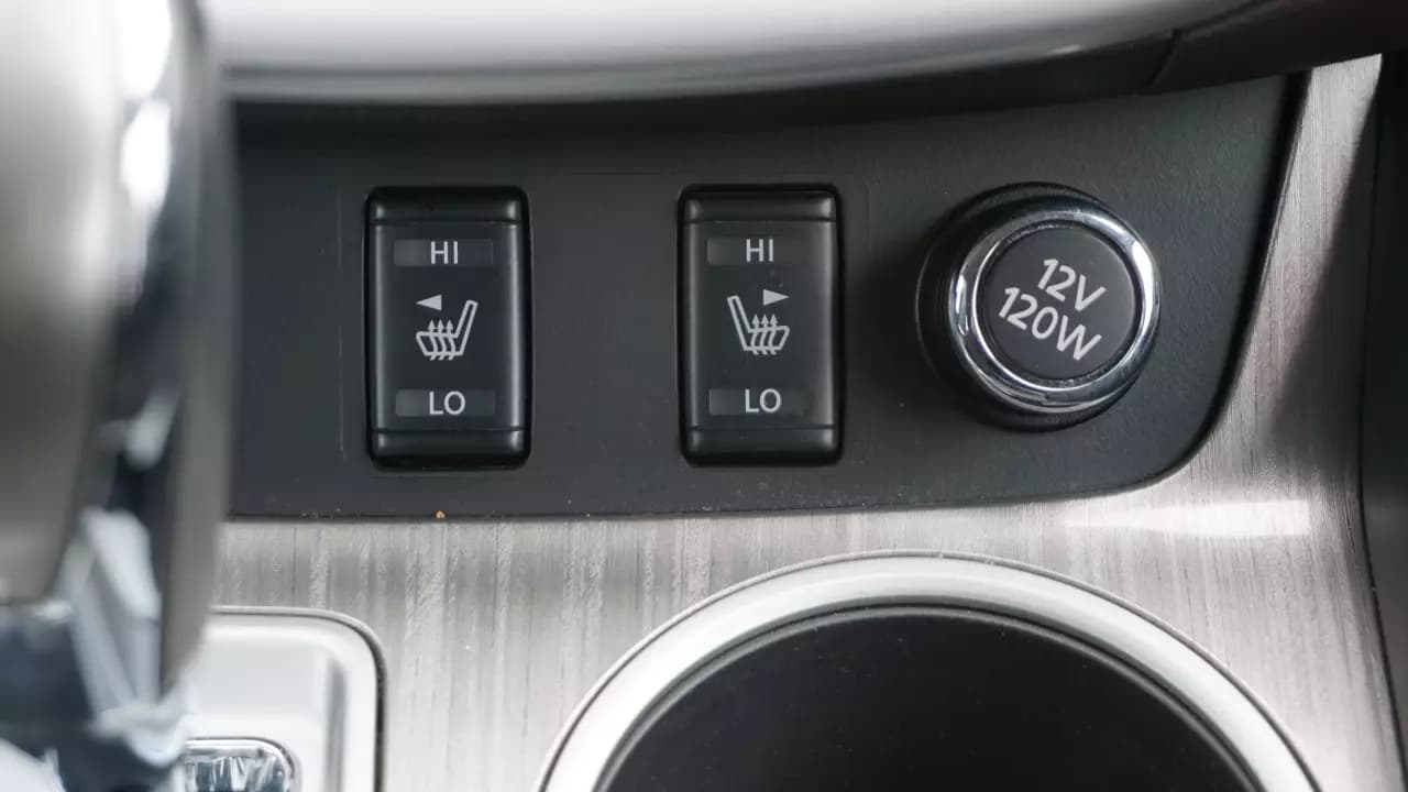 NISSAN Murano S 2015https://cdn.drivegood.com/a3thM2x77eeb9XXcgycBmvOhRZeIOVnd4o98rInJ.webp