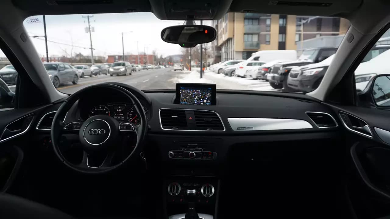 AUDI Q3 Premium Plus 2015https://cdn.drivegood.com/dCAU6mWhUbGJNC5yalVOADFMjRYJ12NpTgbiI56f.webp