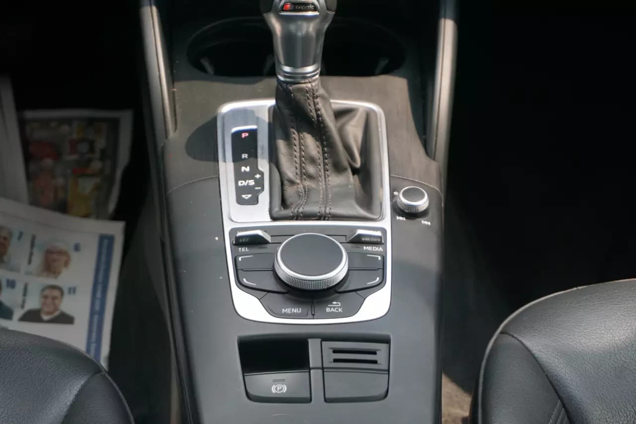 AUDI A3 2.0 Premium 2016https://cdn.drivegood.com/gwRbsu14W36vLzXuA5ZtDjyHUaAFYe0tEoGfkXis.webp