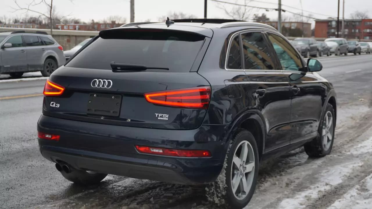 AUDI Q3 Premium Plus 2015https://cdn.drivegood.com/lvAFmHJ6jq3hUlqHzdwGrjj4oeKI6PueKmyvQeGY.webp