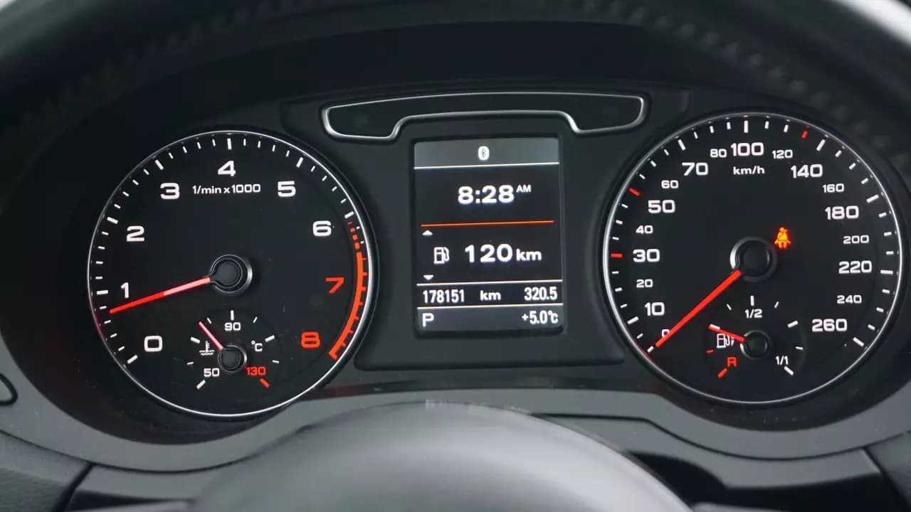 AUDI Q3 Premium Plus 2015https://cdn.drivegood.com/ur7r4VCTgX41y8j3KKq5hmRwr92Sc0tzvCjJRdfa.webp