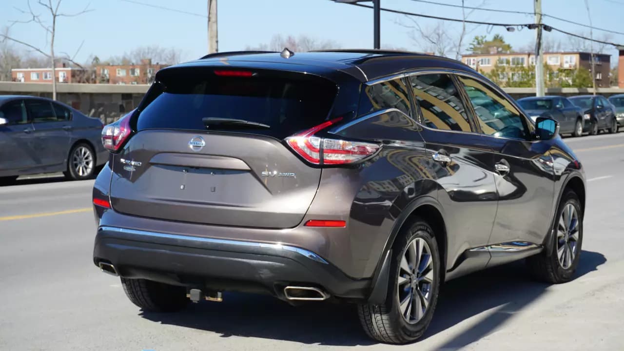 NISSAN Murano S 2015https://cdn.drivegood.com/viERk2GRqGR6Kh4l404GSfbu9J4Nl9aypDKm4JYF.webp