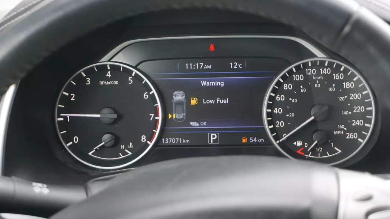 NISSAN Murano S 2015https://cdn.drivegood.com/zjVPypba7RlUzQgYxtt8lHmz9n6zjvAIq3PH2Mh7.webp