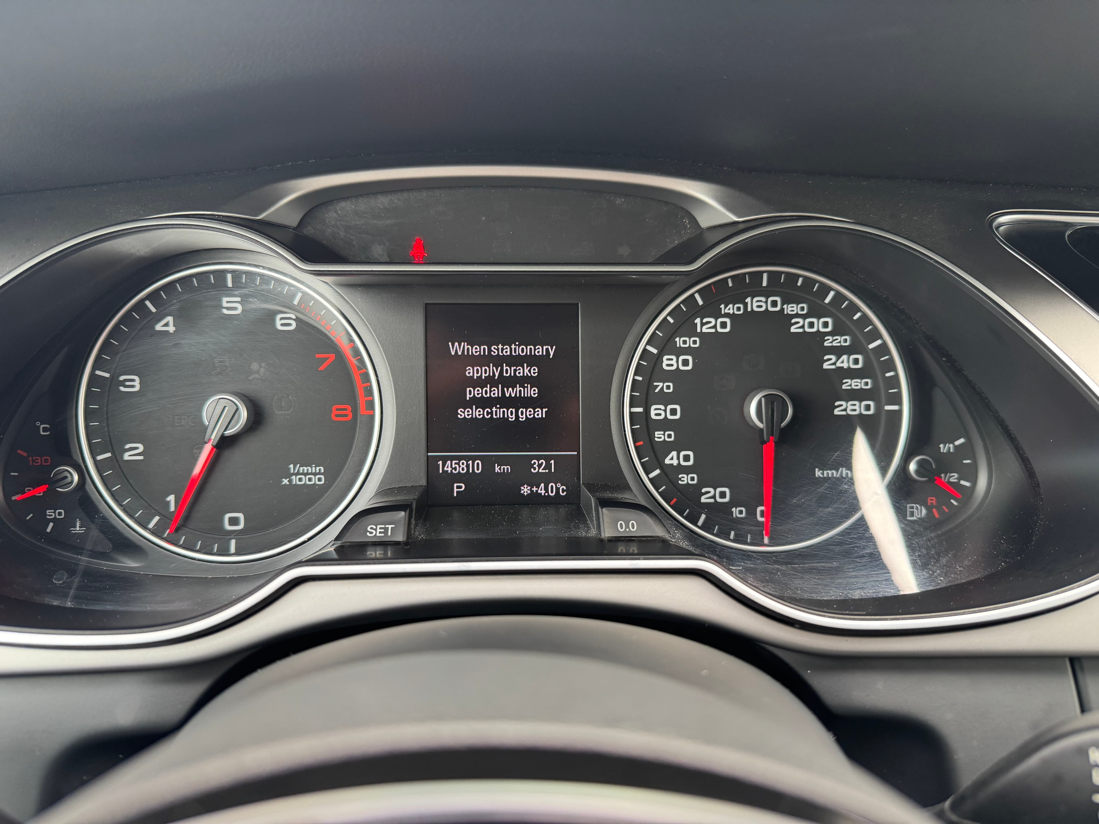 Audi A4 allroad 2.0 Technik 2014https://dealercdn.adws.ca/912/1223/1764087819367-767258395.jpg