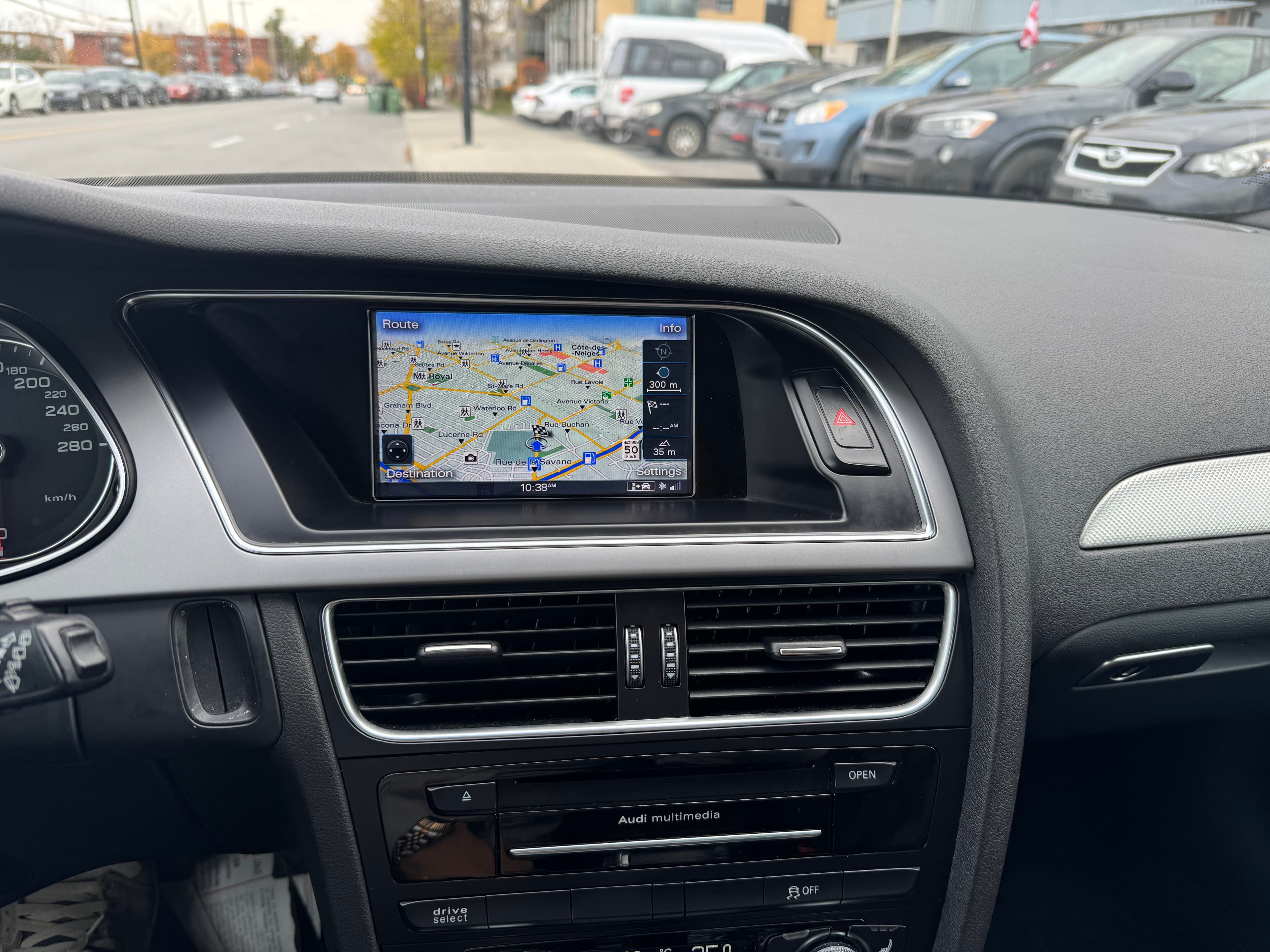 Audi A4 allroad 2.0 Technik 2014https://dealercdn.adws.ca/912/1223/1764087820249-519070545.jpg