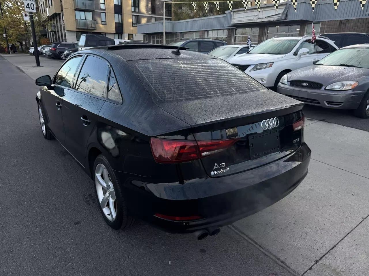 Audi A3 1.8T Premium 2016https://dealercdn.adws.ca/912/6/1764110116993-244700329.jpeg