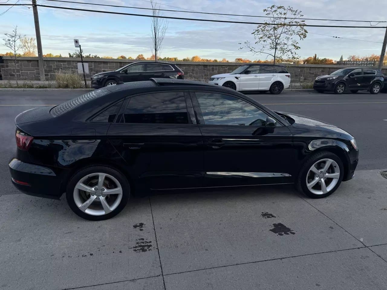 Audi A3 1.8T Premium 2016https://dealercdn.adws.ca/912/6/1764110143891-634824100.jpeg