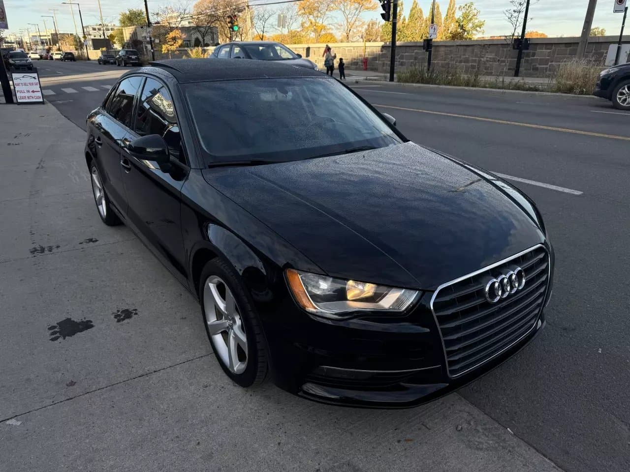 Audi A3 1.8T Premium 2016https://dealercdn.adws.ca/912/6/1764110154180-389689808.jpeg