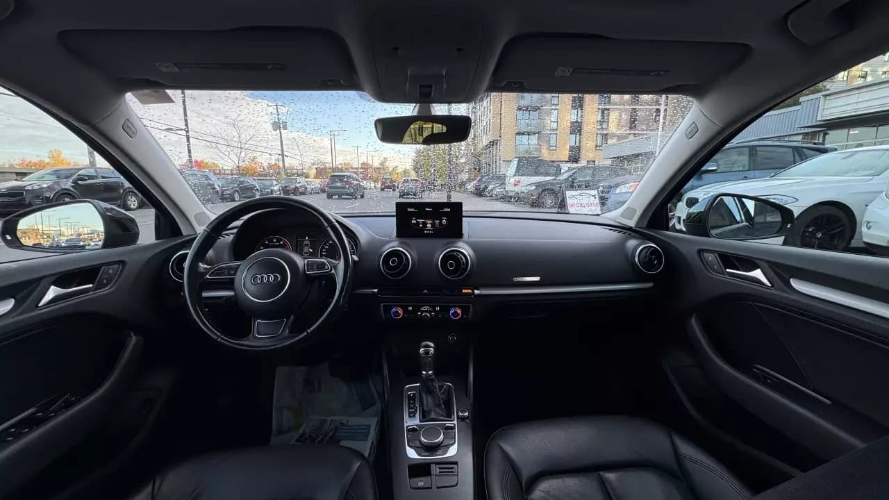 Audi A3 1.8T Premium 2016https://dealercdn.adws.ca/912/6/1764110189341-832475784.jpeg