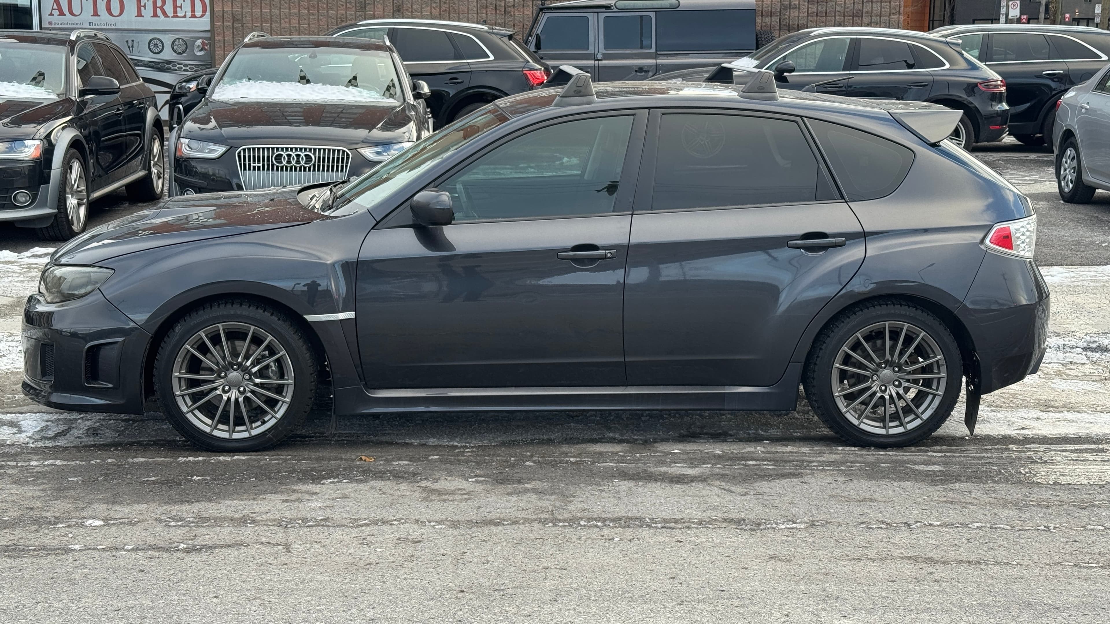 Subaru Impreza WRX  2013https://dealercdn.adws.ca/912/6/1764701631586-985128281.jpg