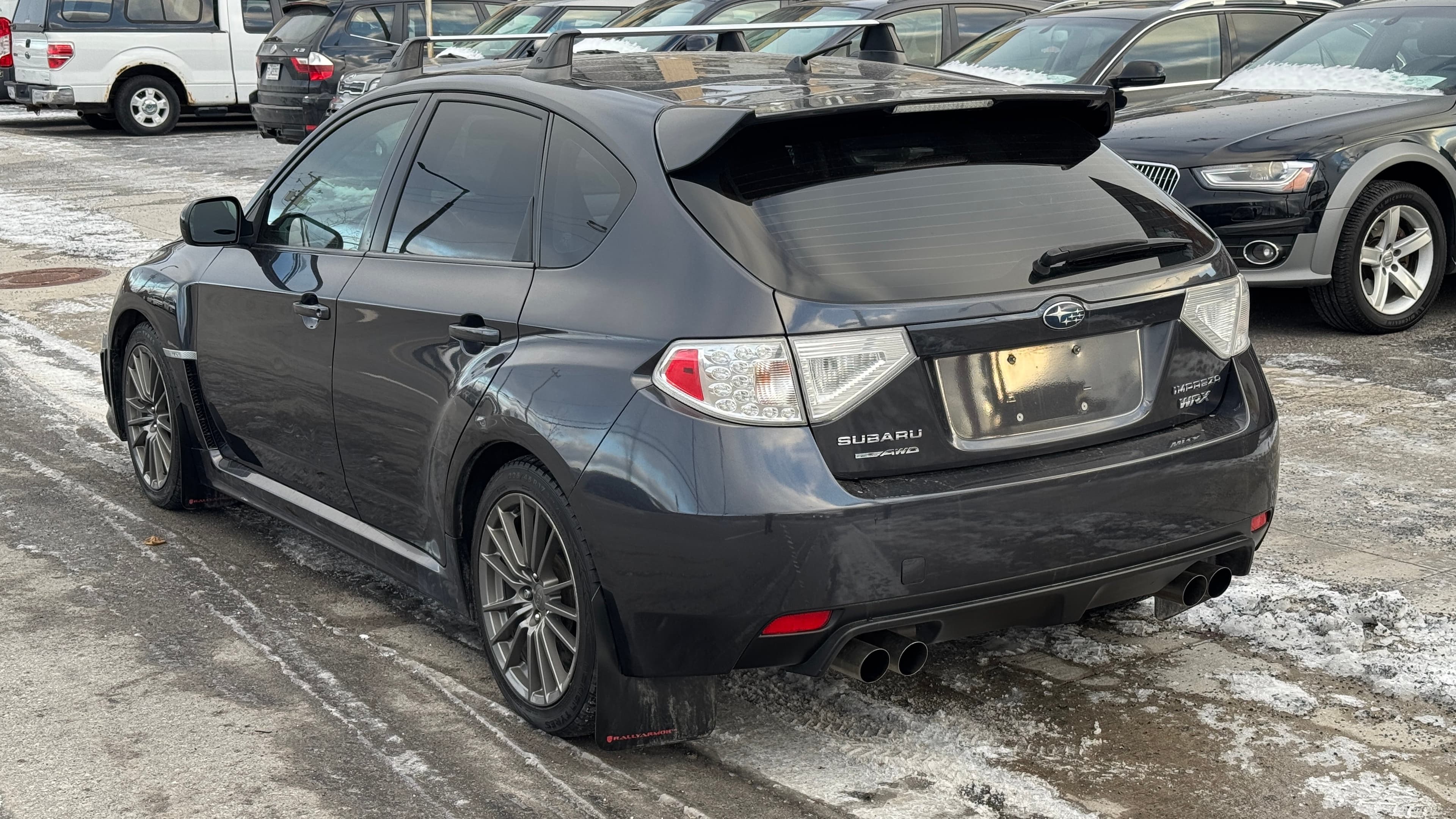 Subaru Impreza WRX  2013https://dealercdn.adws.ca/912/6/1764701631953-70680223.jpg