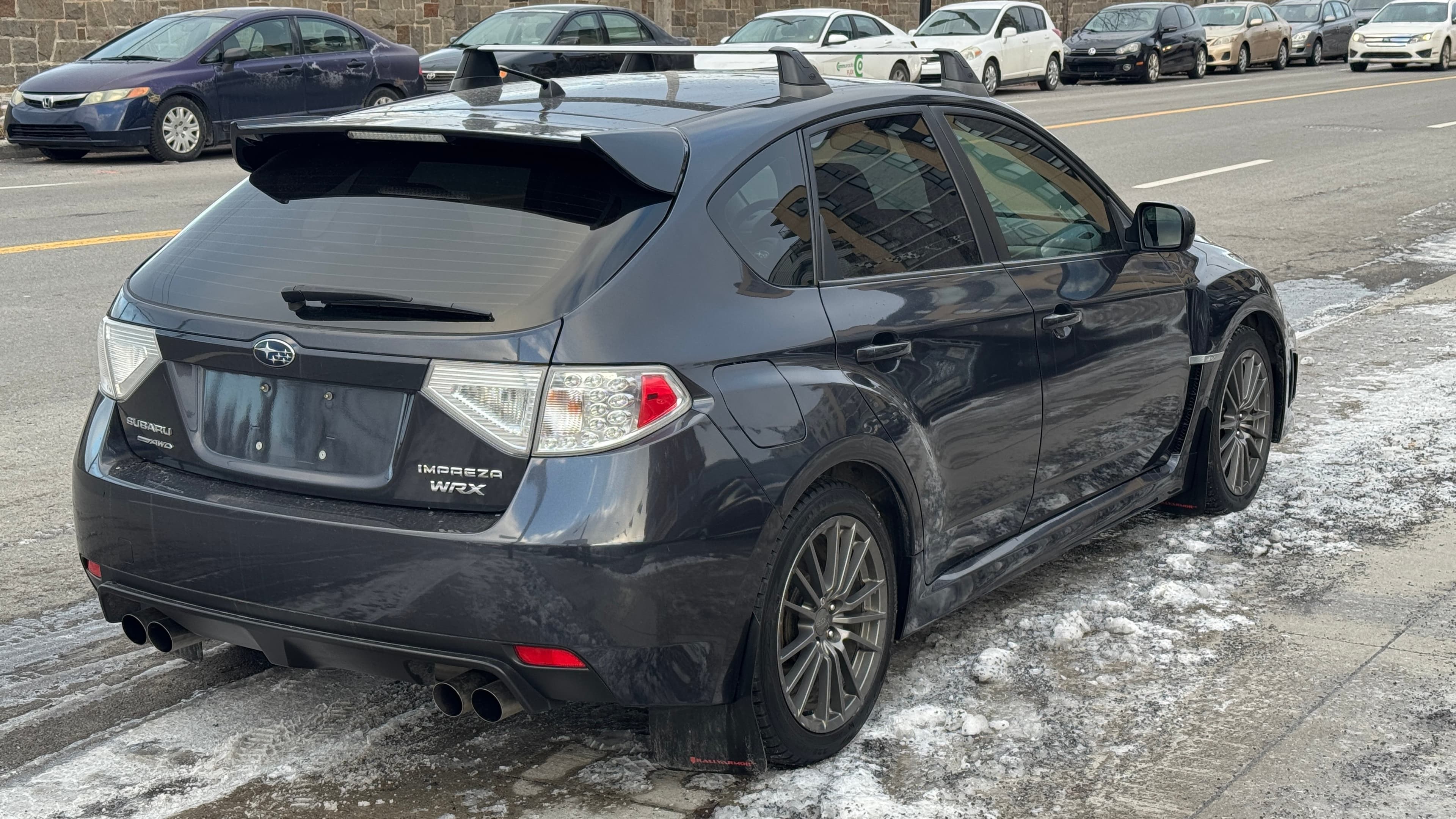 Subaru Impreza WRX  2013https://dealercdn.adws.ca/912/6/1764701633063-785110580.jpg