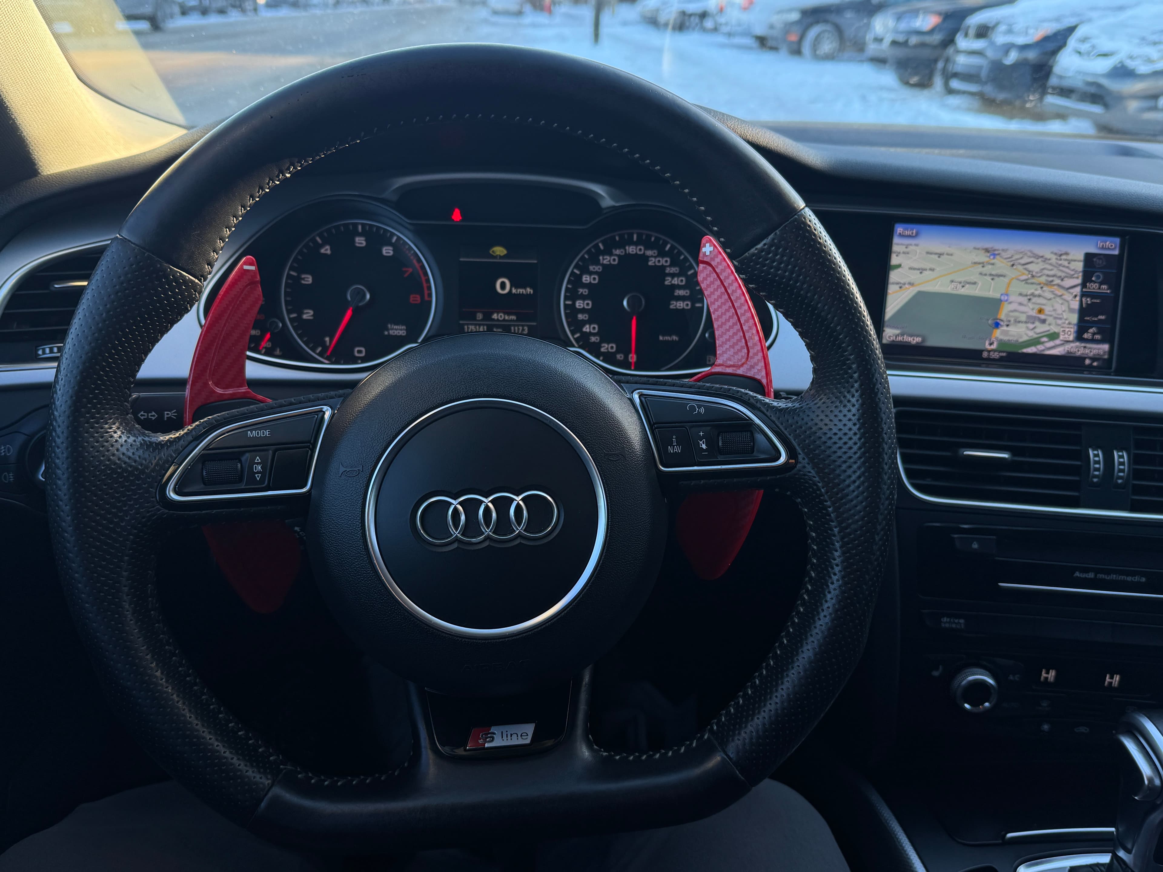 Audi A4 2.0T Progressiv plus 2016https://dealercdn.adws.ca/912/6/1765205509632-74426714.jpg