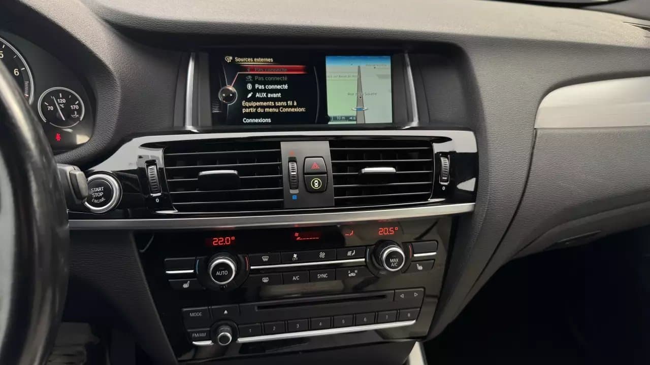 BMW X4 xDrive35i 2015https://dealercdn.adws.ca/912/7/1764110452064-401525994.jpeg