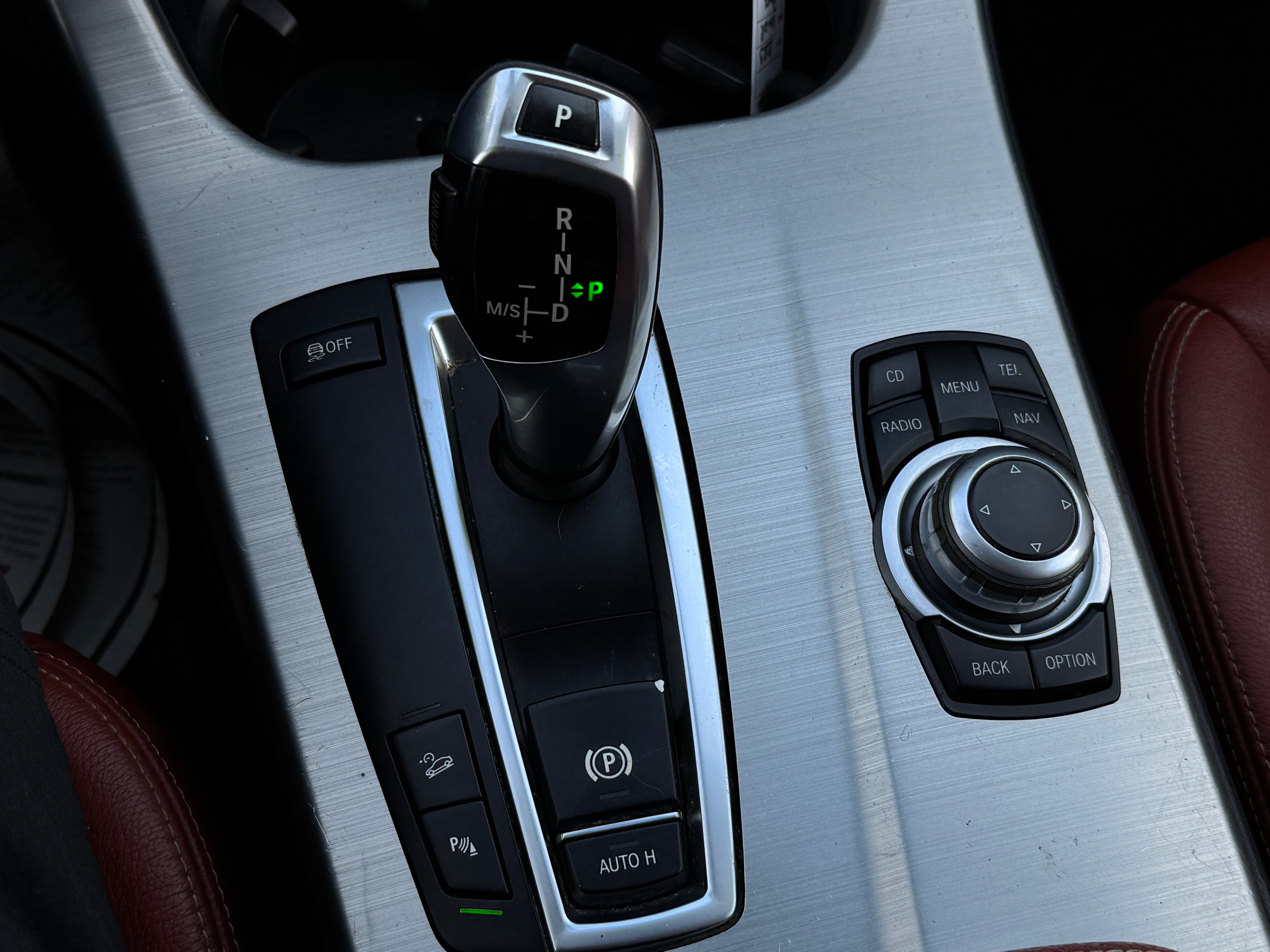 Bmw X3 xDrive35i 2011https://dealercdn.adws.ca/912/7/1764950233511-916633223.jpg