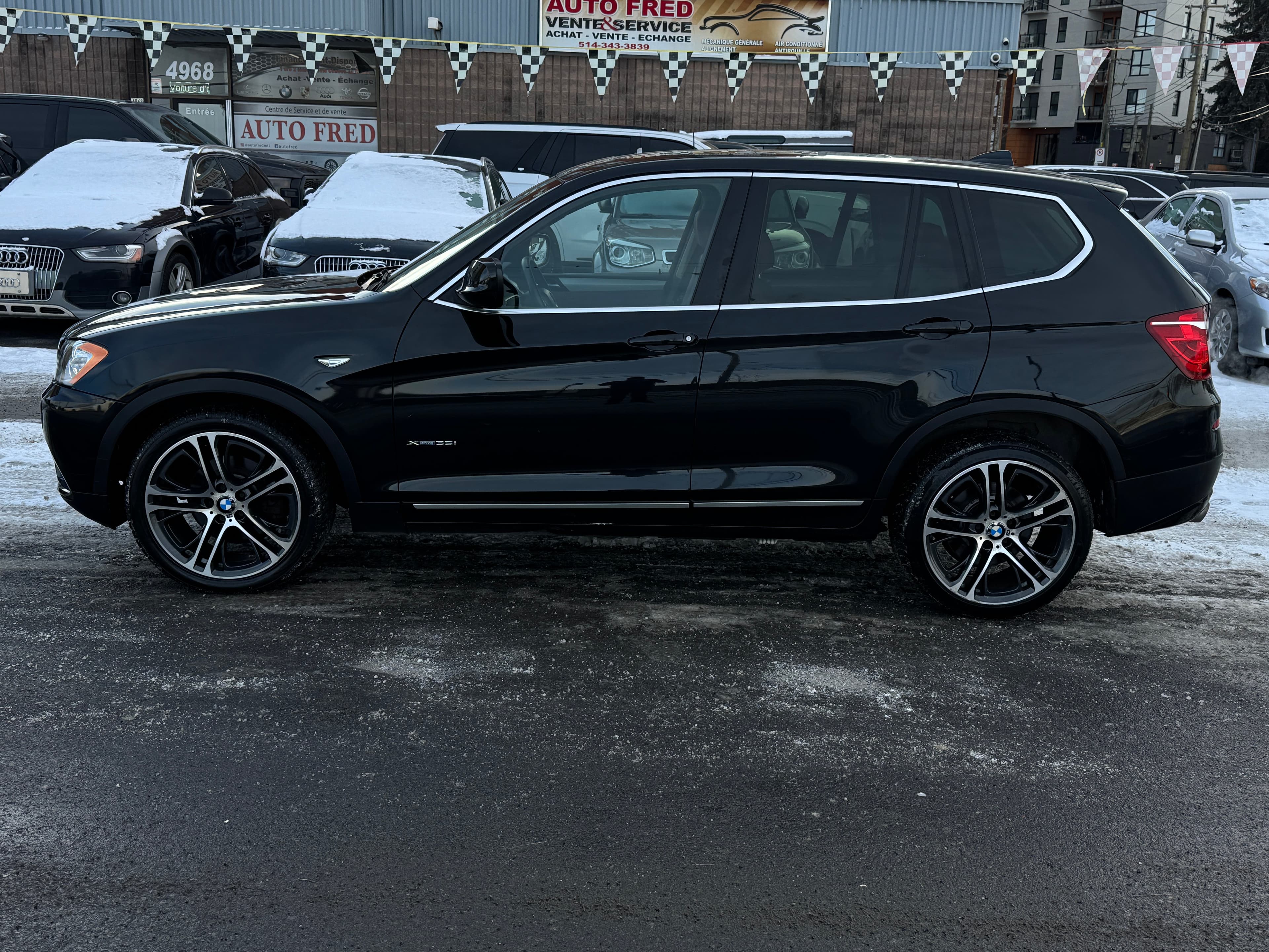 Bmw X3 xDrive35i 2011https://dealercdn.adws.ca/912/7/1764950236080-619309079.jpg