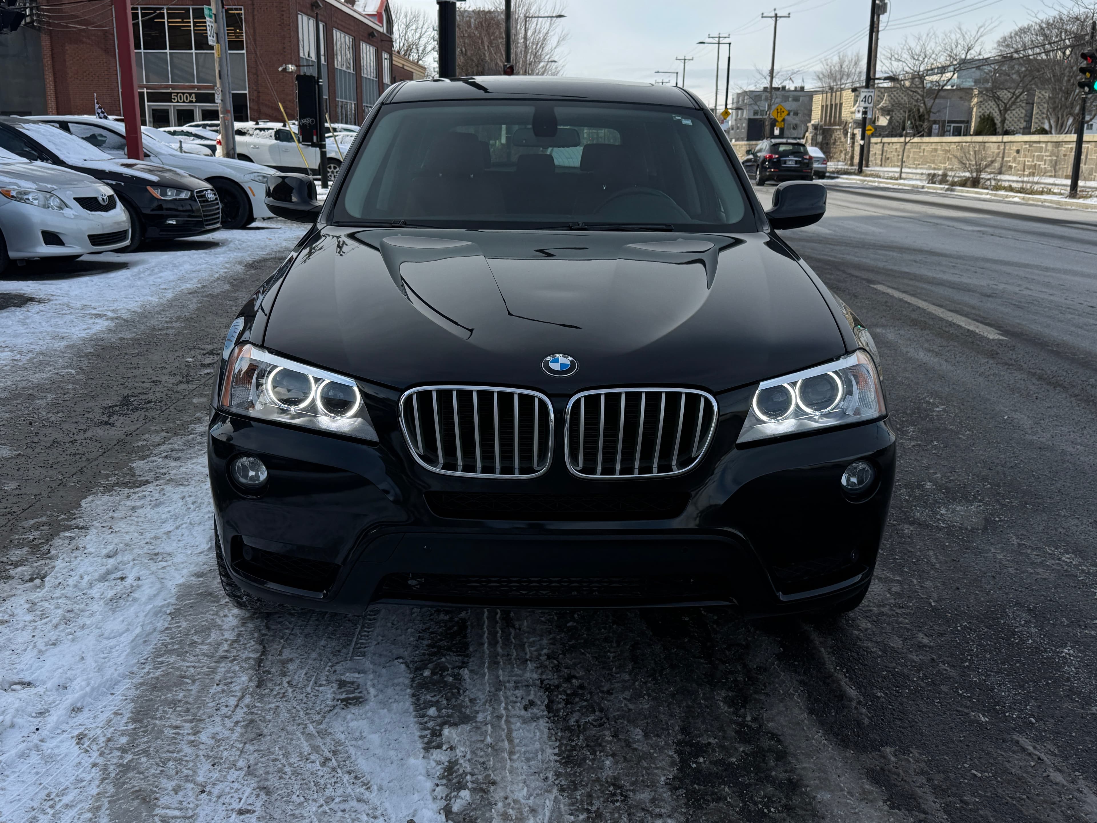 Bmw X3 xDrive35i 2011https://dealercdn.adws.ca/912/7/1764950244620-433835829.jpg