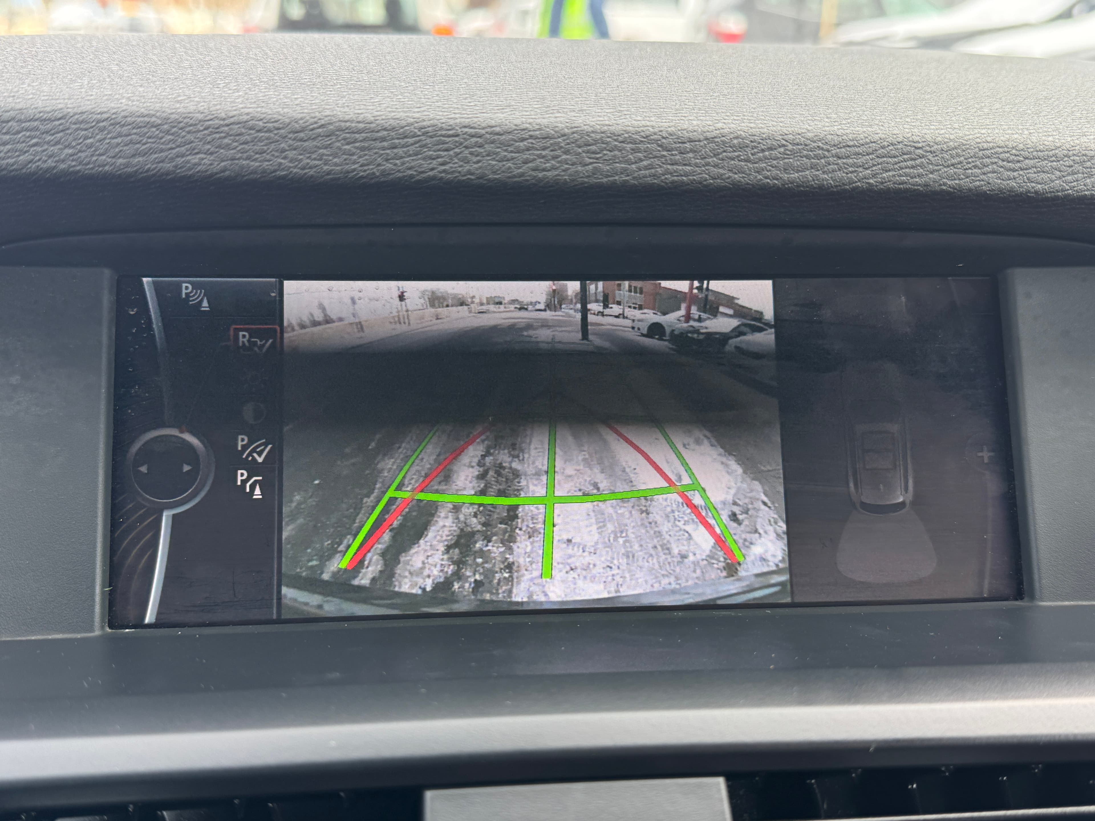 Bmw X3 xDrive35i 2011https://dealercdn.adws.ca/912/7/1764950246517-993074453.jpg