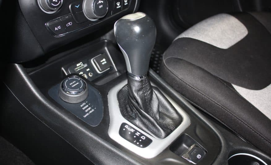 2014 JEEP CHEROKEEhttps://esthetiqueautofg.com/wp-content/uploads/2025/04/IMG_6397-876x535.jpg