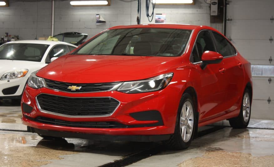 2017 CHEVROLET CRUZEhttps://esthetiqueautofg.com/wp-content/uploads/2025/04/IMG_6625-876x535.jpg