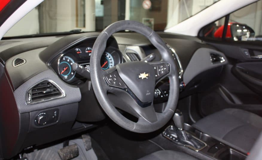 2017 CHEVROLET CRUZEhttps://esthetiqueautofg.com/wp-content/uploads/2025/04/IMG_6632-876x535.jpg