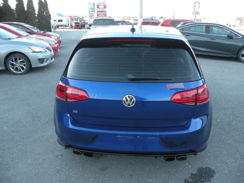 Volkswagen Golf  2016https://image.autousagee.ca/1024/4288275/67e7bdf832178.jpg