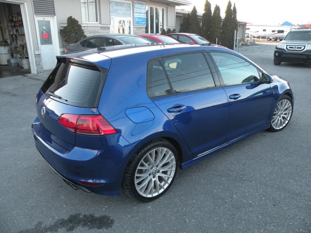 Volkswagen Golf  2016https://image.autousagee.ca/1024/4288275/67e7bdfc8482c.jpg