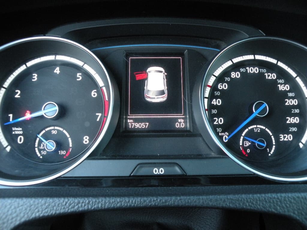 Volkswagen Golf  2016https://image.autousagee.ca/1024/4288275/67e7bdff3f765.jpg