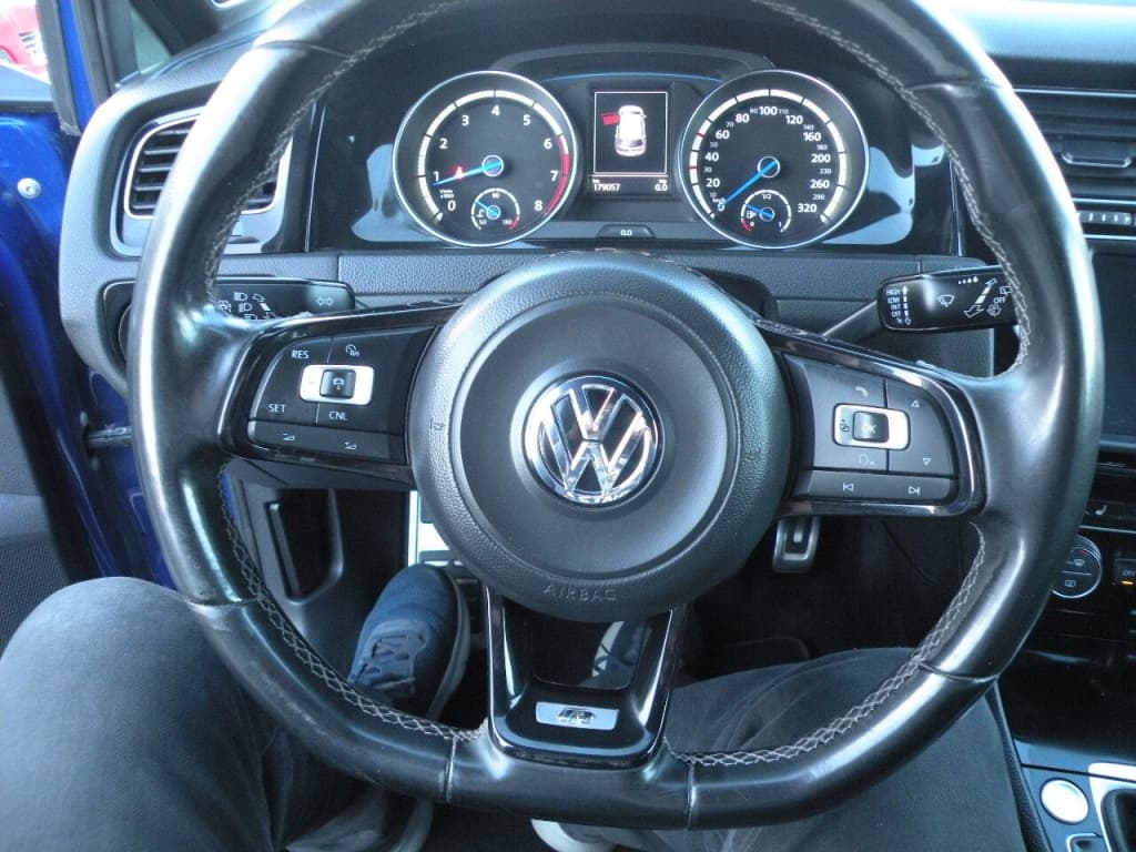 Volkswagen Golf  2016https://image.autousagee.ca/1024/4288275/67e7be16546cb.jpg