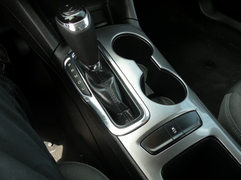 Chevrolet Cruze LT 2017https://image.autousagee.ca/1024/4373758/66a2184fd344e.jpg