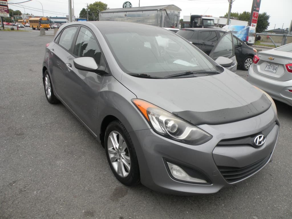 Hyundai Elantra GT GLS 2013https://image.autousagee.ca/1024/4558088/675966d8f0891.jpg