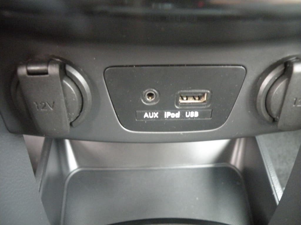 Hyundai Elantra GT GLS 2013https://image.autousagee.ca/1024/4558088/675966ec45e5b.jpg