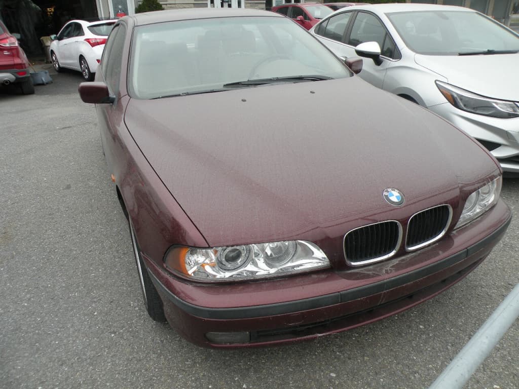 BMW Serie 5  1999https://image.autousagee.ca/1024/4565266/66f5264a27a86.jpg