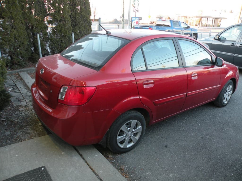KIA Rio  2011https://image.autousagee.ca/1024/4628869/6746f1d2c4e31.jpg