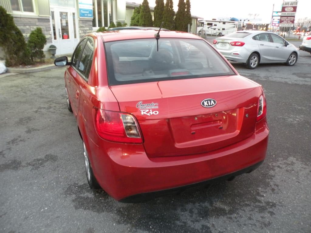 KIA Rio  2011https://image.autousagee.ca/1024/4628869/6746f1e3bdefa.jpg