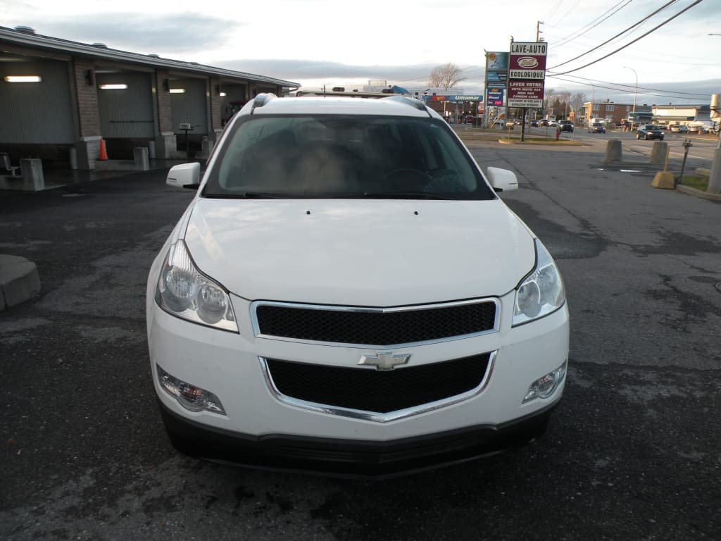 Chevrolet Traverse 2LT 2011https://image.autousagee.ca/1024/4630424/67484498b331c.jpg