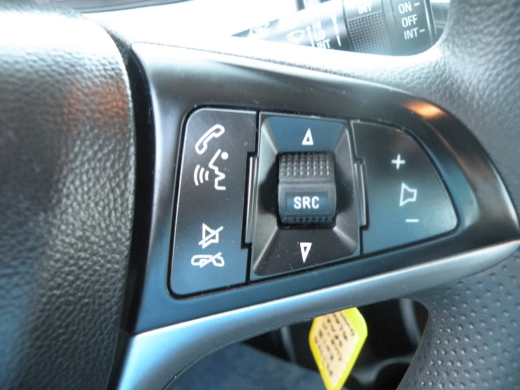 Chevrolet Spark LT 2018https://image.autousagee.ca/1024/4862148/686a3f02de462.jpg