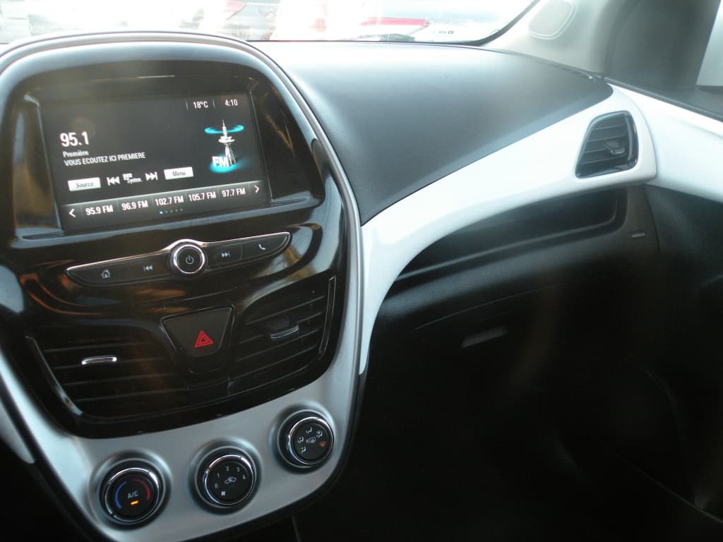 Chevrolet Spark LT 2018https://image.autousagee.ca/1024/4862148/686a3f7e5f25c.jpg