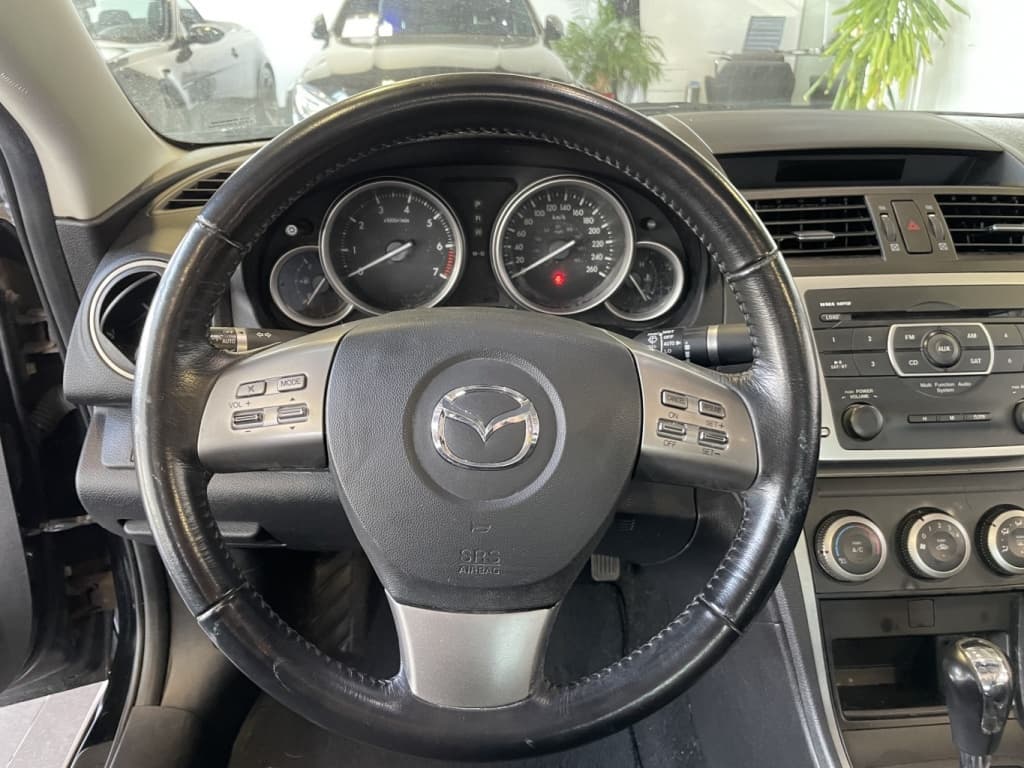 Mazda Mazda6 GS 2010https://image.autousagee.ca/1024/4870666/p1j4qgq03kmo01nu752s117dop5j.jpeg