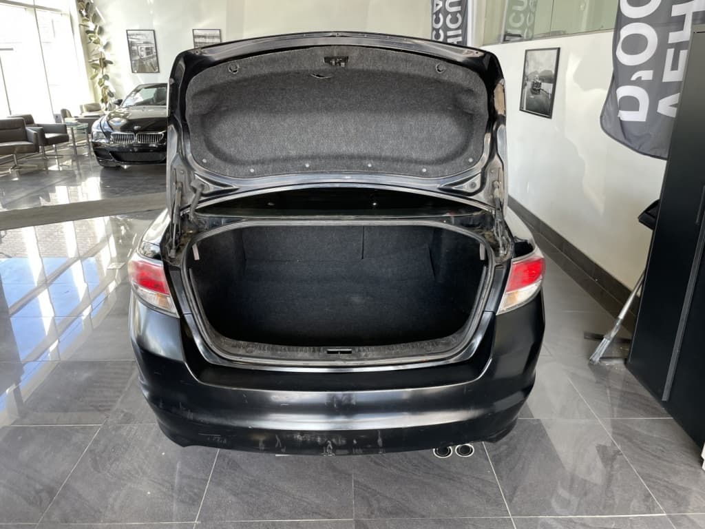 Mazda Mazda6 GS 2010https://image.autousagee.ca/1024/4870666/p1j4qgq03kqn01ma3m21ttt5neb.jpeg