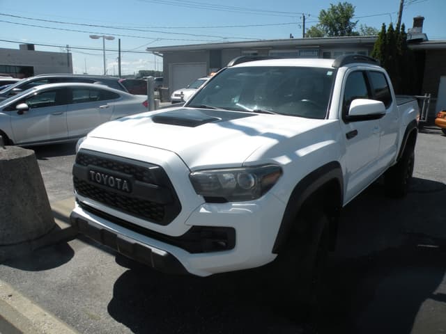 Toyota Tacoma  2017